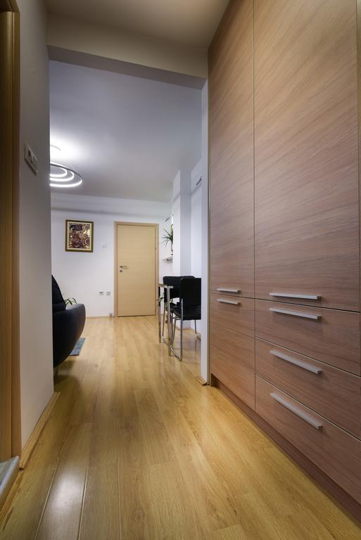 Skopje Deluxe Apartments Exteriör bild
